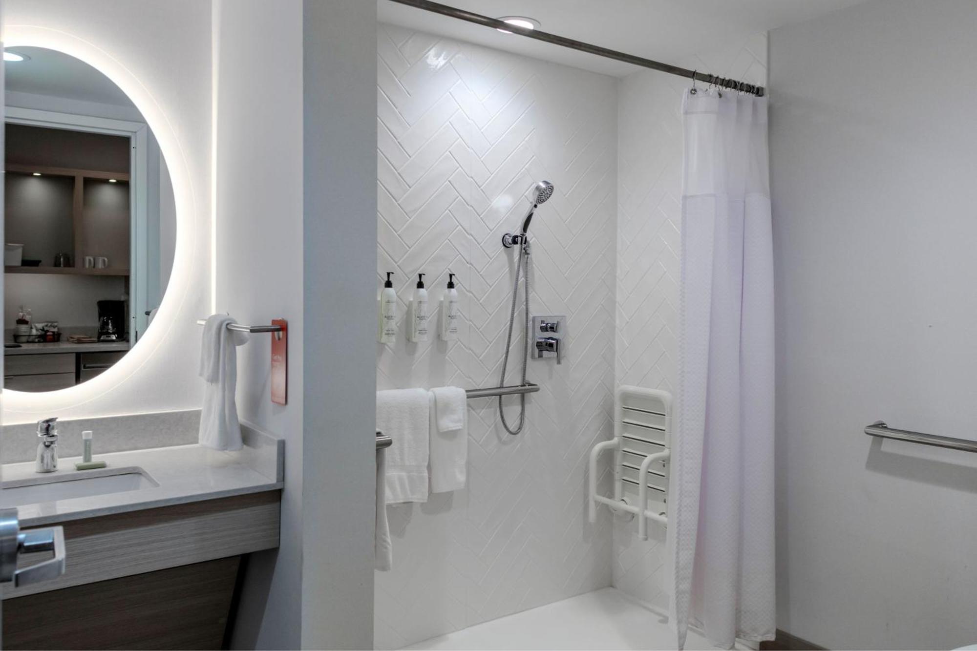 Towneplace Suites By Marriott Chesterfield Экстерьер фото